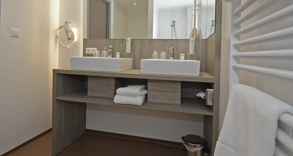Best Western City Hotel וורדן חדר תמונה